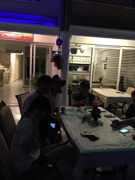 Dm Hotel มาร์มาริส ภายนอก รูปภาพ