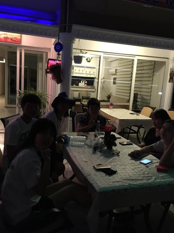 Dm Hotel มาร์มาริส ภายนอก รูปภาพ